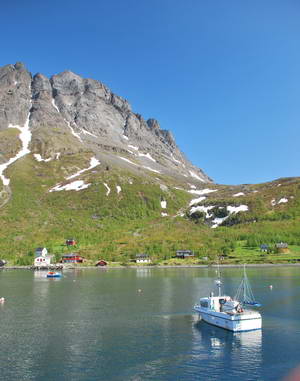 pobřeží Norska je členité a hornaté